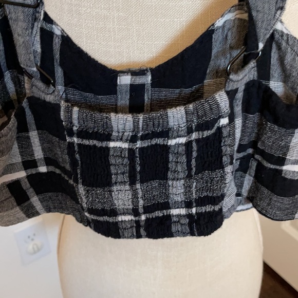 Adorable American Eagle tank in size XXS - Picture 8 of 12